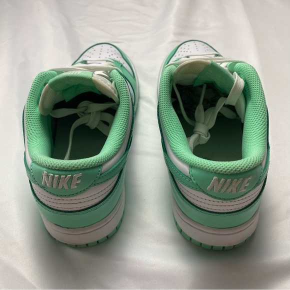 Nike Dunk Low Green Glow Women Sneaker - Picture 7 of 11